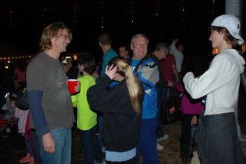 2013-12-20 19-53-35 Trail of Lights.jpg